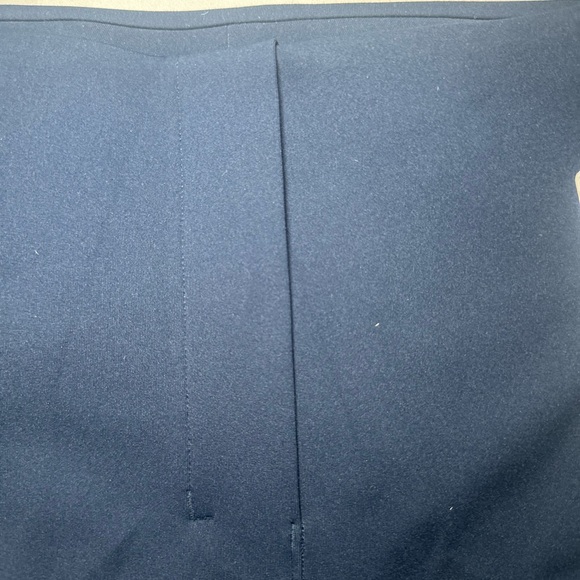 lululemon Women's Deep Blue Navy Work Pants *Tall Size 4 Brand New - Picture 4 of 9